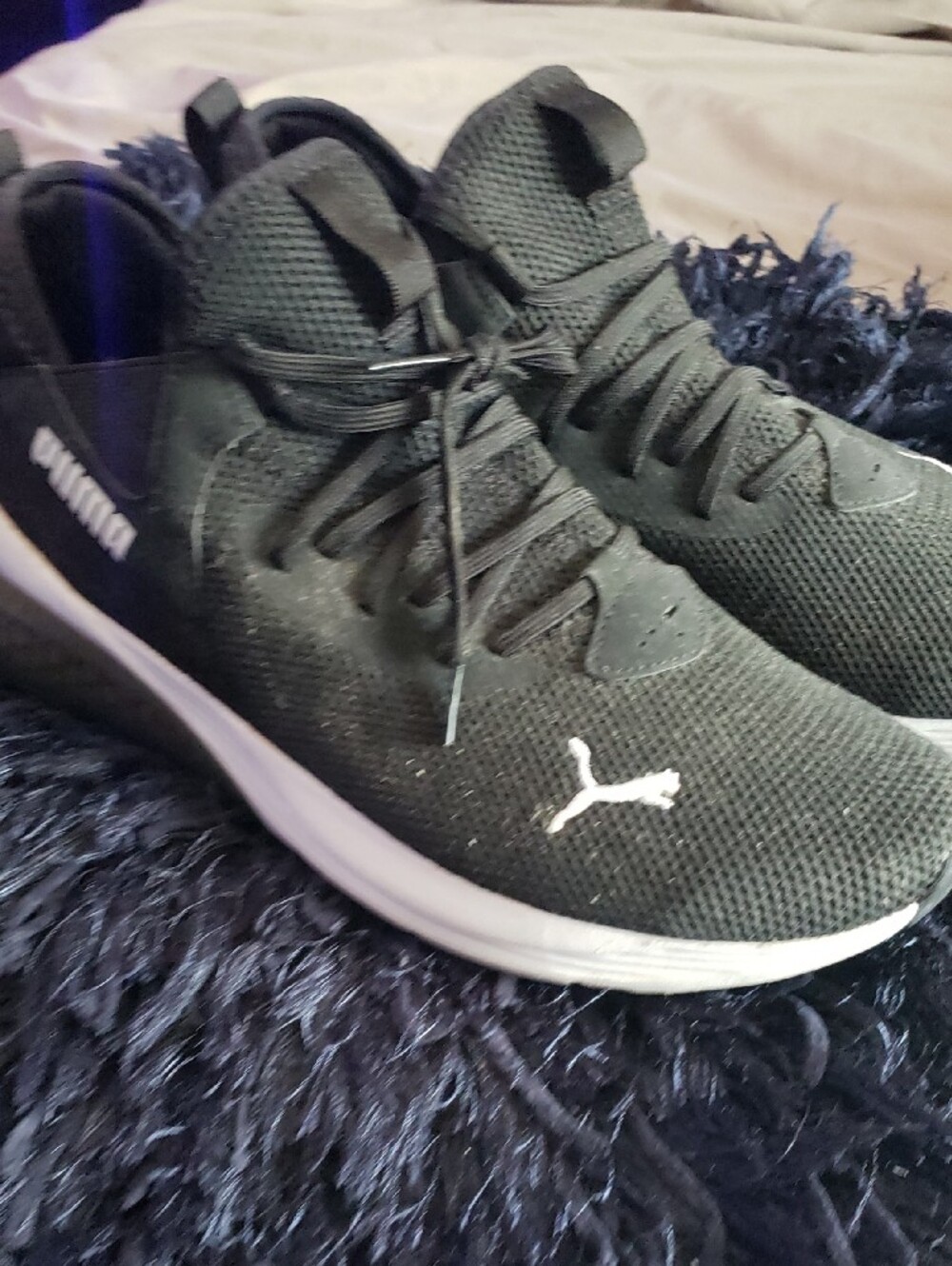 Puma Black and White Lightweight Knit Sneakers Pull On Mens  1q